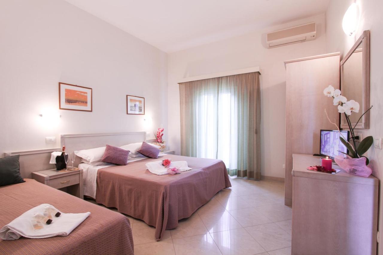 Hotel Villa Sole Resort Bellaria-Igea Marina Ngoại thất bức ảnh