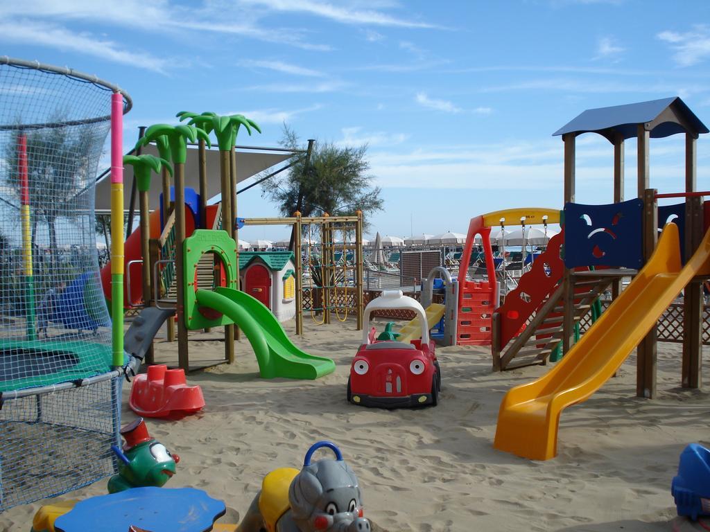 Hotel Villa Sole Resort Bellaria-Igea Marina Ngoại thất bức ảnh