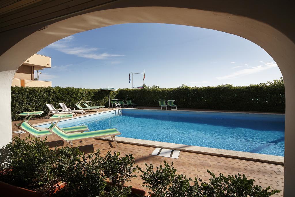 Hotel Villa Sole Resort Bellaria-Igea Marina Ngoại thất bức ảnh