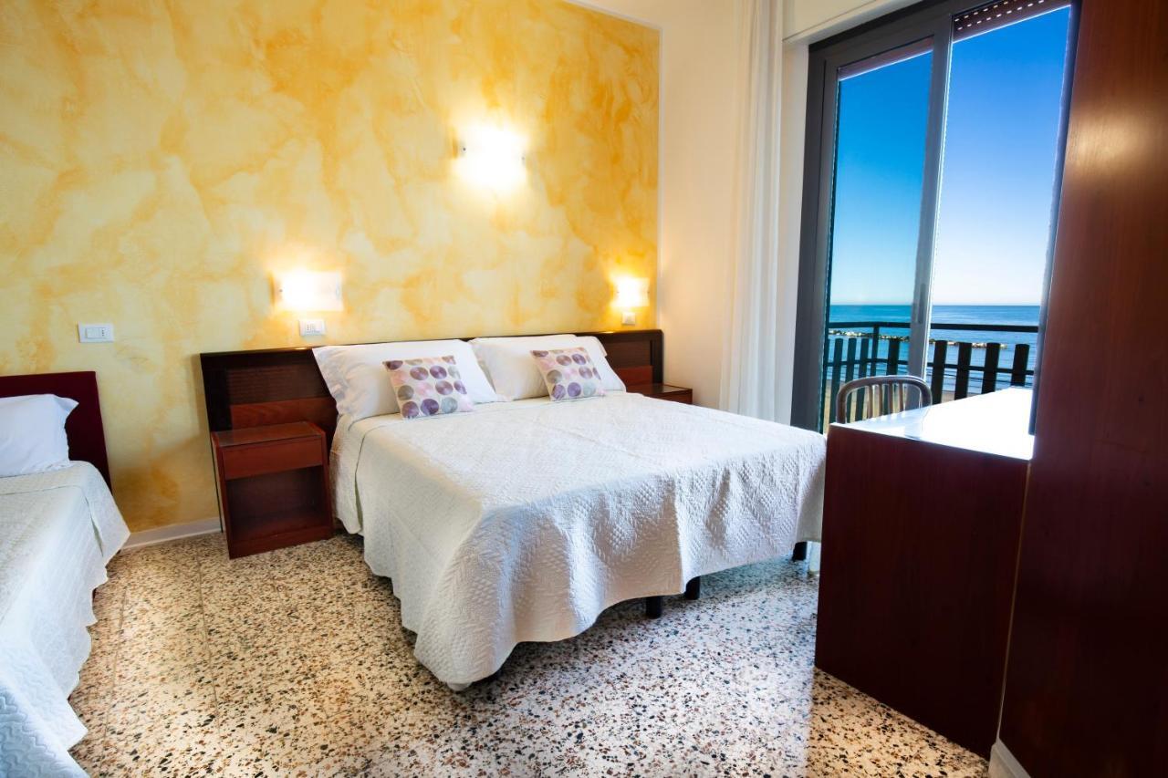 Hotel Villa Sole Resort Bellaria-Igea Marina Ngoại thất bức ảnh