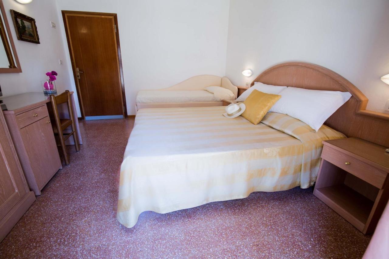 Hotel Villa Sole Resort Bellaria-Igea Marina Ngoại thất bức ảnh