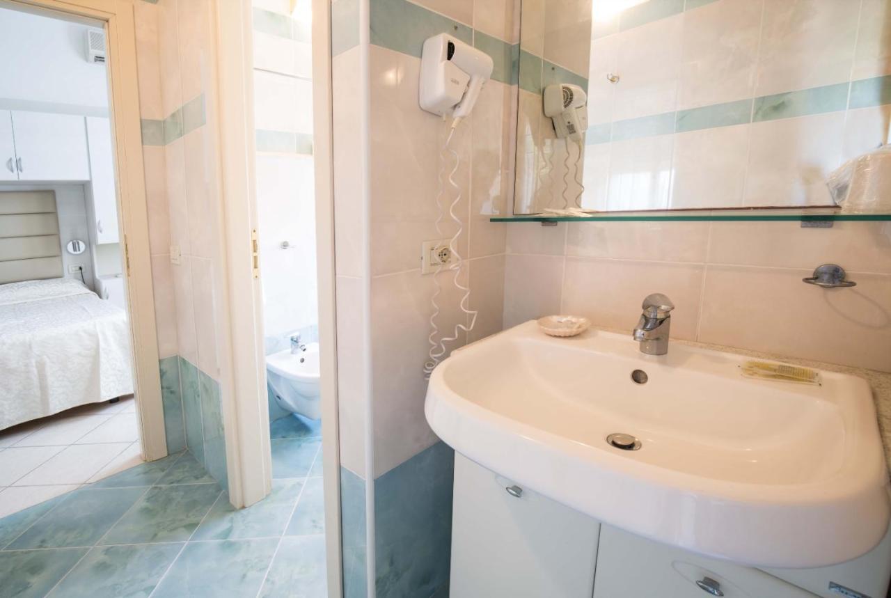 Hotel Villa Sole Resort Bellaria-Igea Marina Ngoại thất bức ảnh