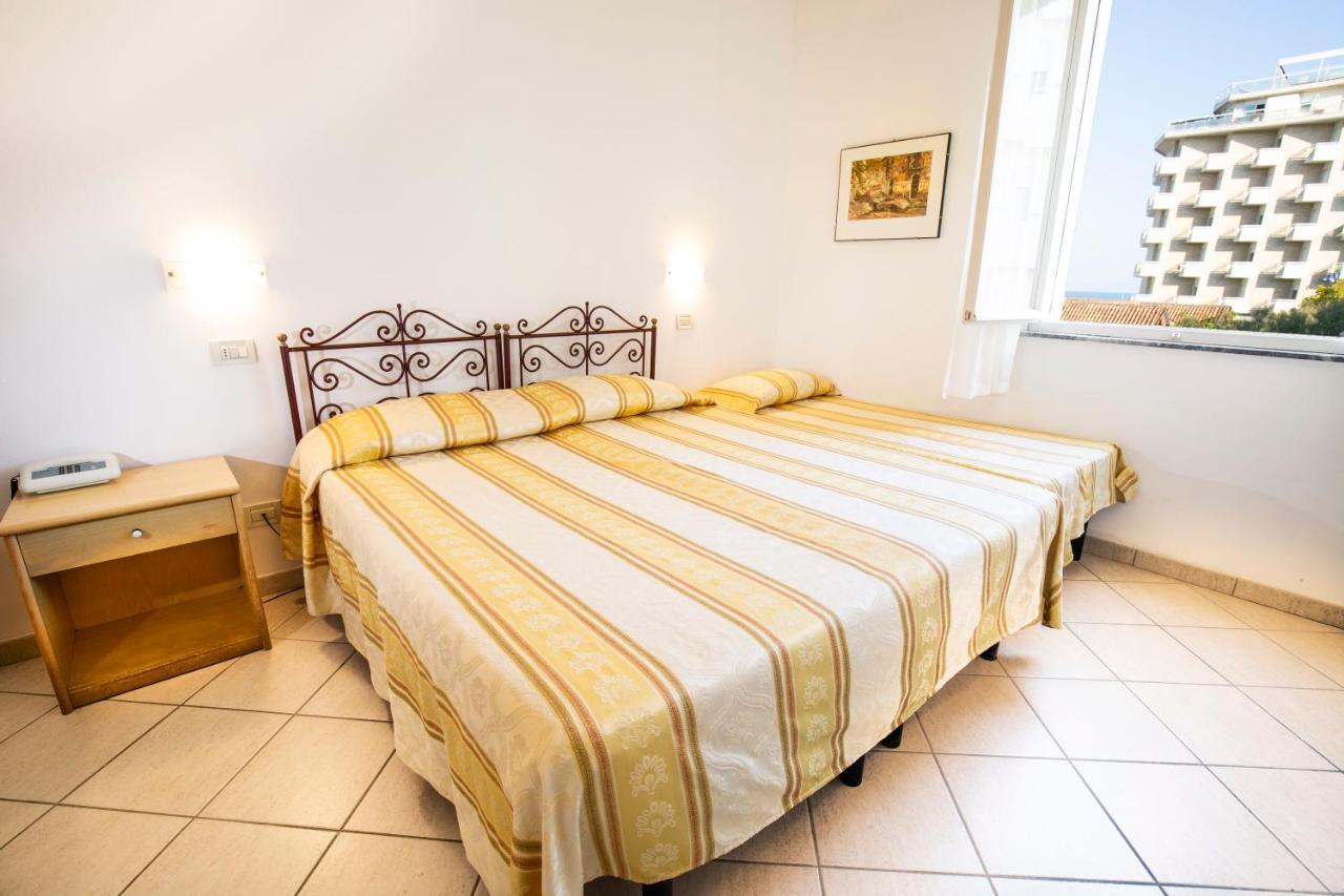 Hotel Villa Sole Resort Bellaria-Igea Marina Ngoại thất bức ảnh